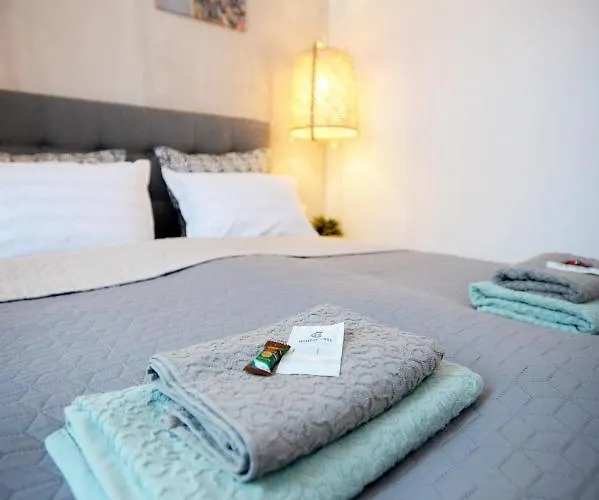 Inda Апартаменти Еґер