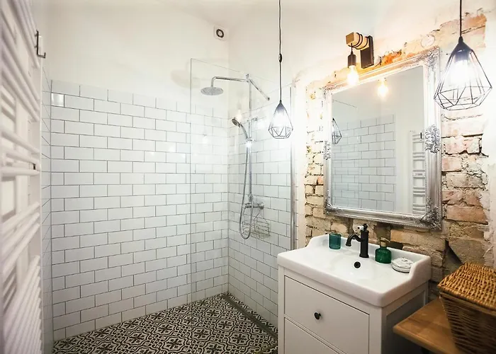 Апартаменти Inda Еґер