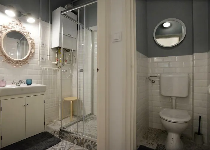 Inda Апартаменти Еґер